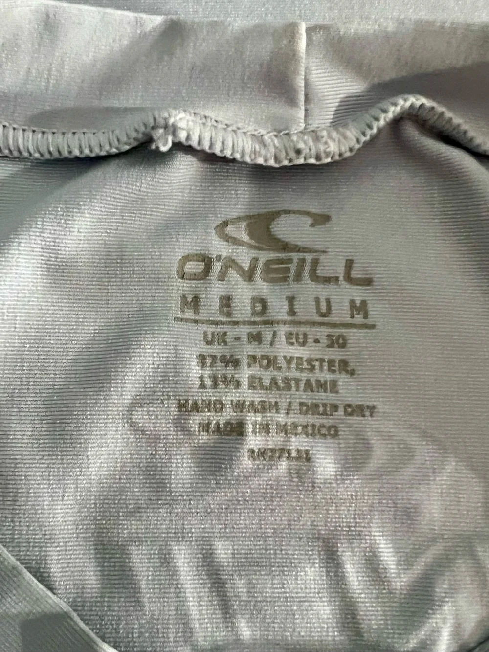 O’NEILL Basic Skins Long Sleeve Rash Guard Sun Shirt